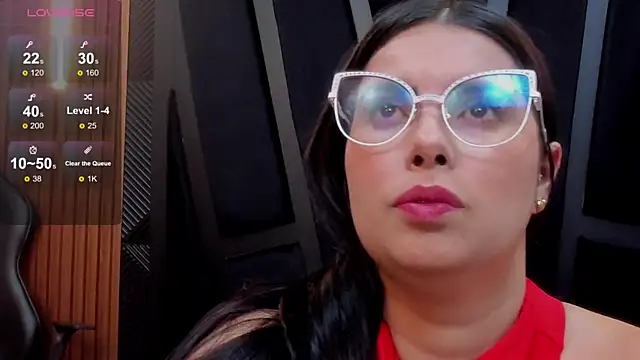 Valka Ross online show from November 10, 2025, 11:15 pm