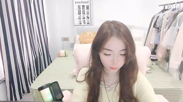 Snapshot of Gardenia-222 chatting on October 12, 2025, 6:23 am Gardenia-222 online show from October 12, 2025, 6:23 am