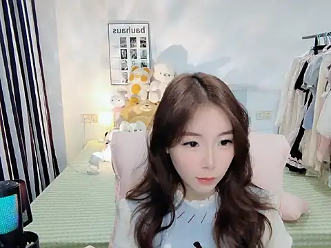 Snapshot of Gardenia-222 chatting on October 23, 2025, 12:37 pm Gardenia-222 online show from October 23, 2025, 12:37 pm