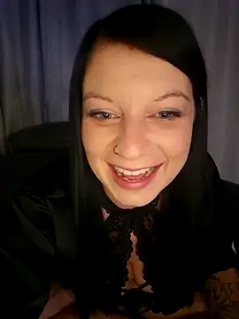 Snapshot of MieziMinz chatting on October 10, 2025, 8:08 pm MieziMinz online show from October 10, 2025, 8:08 pm