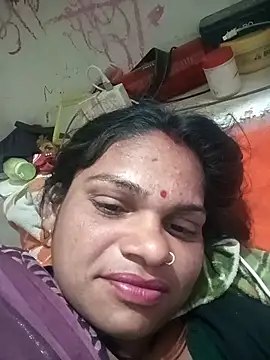Snapshot of SHMA-77 chatting on February 8, 2026, 7:17 pm SHMA-77 online show from February 8, 2026, 7:17 pm