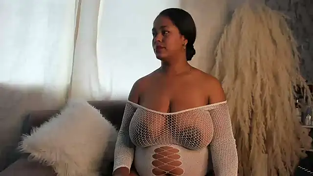 Snapshot of MelissaSam_ chatting on April 18, 2026, 9:04 pm MelissaSam online show from April 18, 2026, 9:04 pm