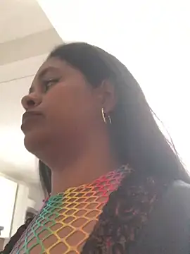 Snapshot of MelissaSam_ chatting on April 22, 2026, 7:48 pm MelissaSam online show from April 22, 2026, 7:48 pm