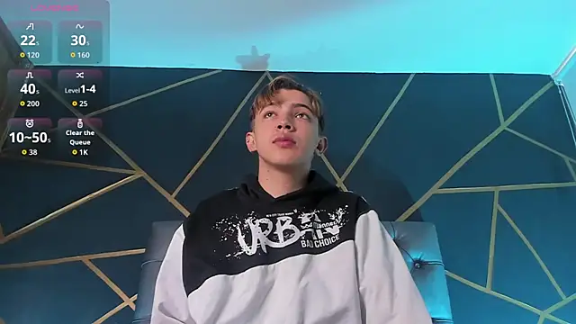 Lian Miller1  online show from April 3, 2026, 12:47 pm