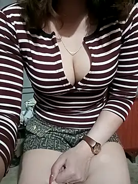 LenaCii online show from February 22, 2026, 5:00 pm