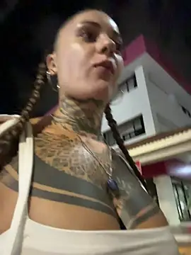 lurosscy online show from November 26, 2025, 2:23 am