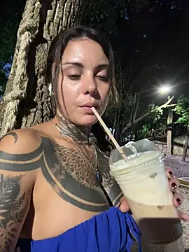 lurosscy online show from December 21, 2025, 11:34 pm