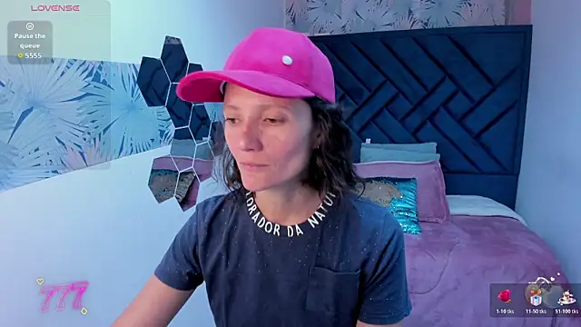 Valery More   online show from May 31, 2026, 1:18 pm