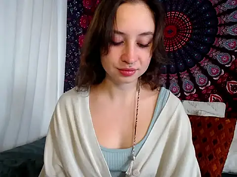 Snapshot of AdalynKiss chatting on November 14, 2025, 1:21 pm AdalynKiss online show from November 14, 2025, 1:21 pm