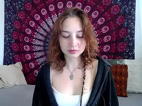 Snapshot of AdalynKiss chatting on July 1, 2026, 7:21 am AdalynKiss online show from July 1, 2026, 7:21 am