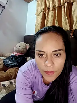 Snapshot of QueenBDSM chatting on October 27, 2025, 1:09 am QueenBDSM online show from October 27, 2025, 1:09 am