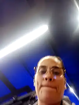 Snapshot of QueenBDSM chatting on November 14, 2025, 2:38 pm QueenBDSM online show from November 14, 2025, 2:38 pm