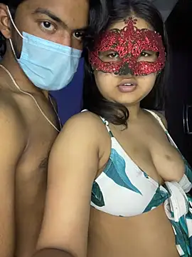 soniyaverma00 online show from February 23, 2026, 8:12 am