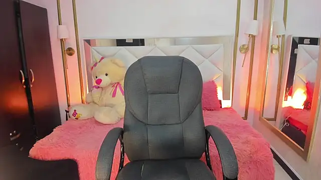 i kristi online show from February 28, 2026, 7:59 pm