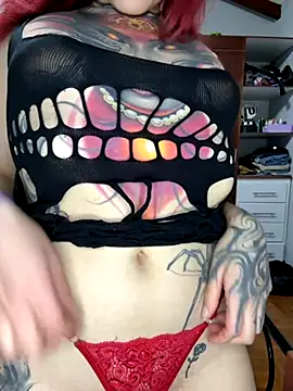 Snapshot of SelenaRouge1 chatting on November 20, 2025, 4:01 am SelenaRouge1 online show from November 20, 2025, 4:01 am