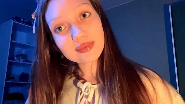 EmiIyKitty online show from October 15, 2025, 7:58 pm