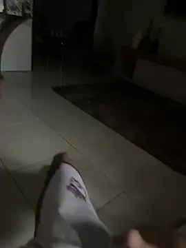 MCLZK online show from April 15, 2026, 7:21 pm