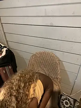 Snapshot of gingergirl67_ chatting on October 23, 2025, 9:35 pm gingergirl67 online show from October 23, 2025, 9:35 pm