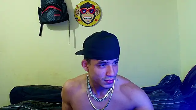 Snapshot of danni_scoot chatting on March 9, 2026, 6:28 am danni scoot online show from March 9, 2026, 6:28 am