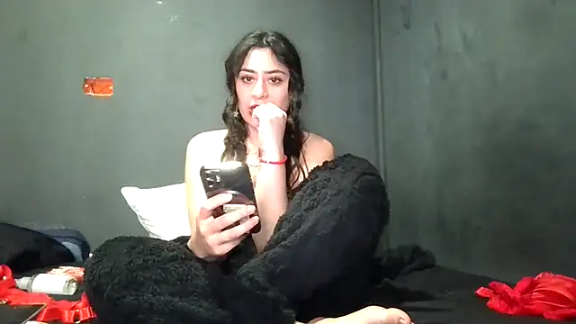 Ignvcivv online show from November 27, 2025, 5:53 am