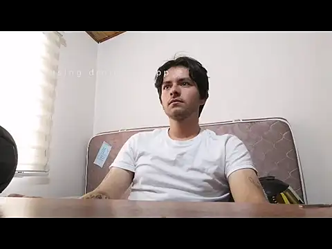 Snapshot of Kael_D chatting on October 12, 2025, 6:18 pm Kael D online show from October 12, 2025, 6:18 pm