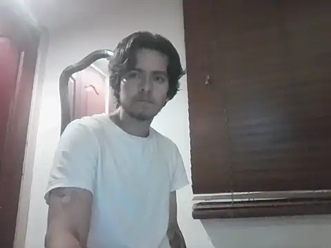 Snapshot of Kael_D chatting on December 3, 2025, 5:26 am Kael D online show from December 3, 2025, 5:26 am