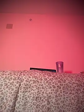 bellacagyal online show from March 5, 2026, 2:18 am