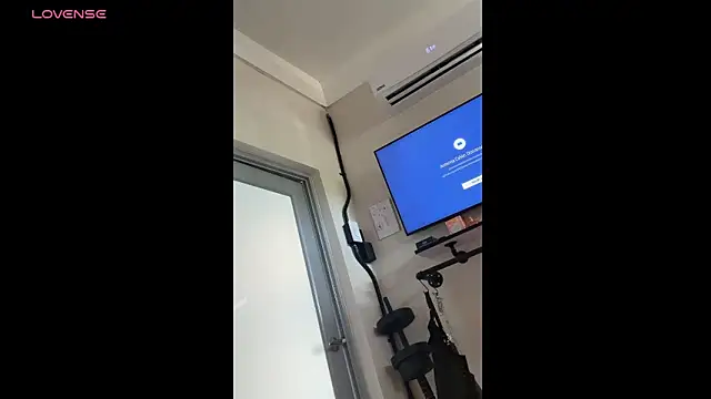 bellacagyal online show from June 8, 2026, 5:35 pm