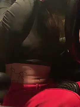 Snapshot of GoldenPussy1329 chatting on October 24, 2025, 6:59 pm GoldenPussy1329 online show from October 24, 2025, 6:59 pm