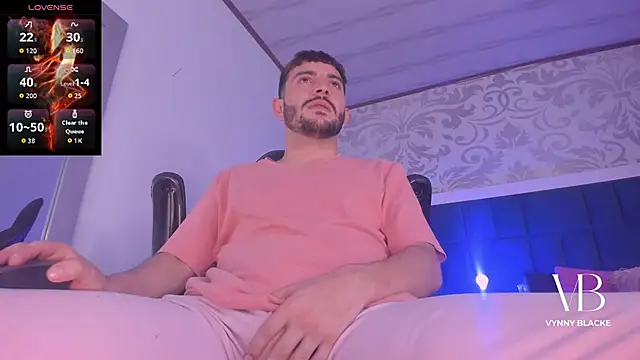 VynnyBlacke  online show from March 12, 2026, 5:24 am