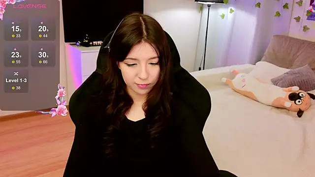 Azaliya Haze online show from April 18, 2026, 6:23 pm