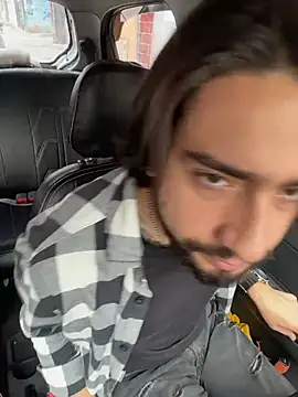 maximusdominus26 online show from November 13, 2025, 4:06 pm