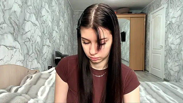 Snapshot of Galactic_Phanton chatting on November 3, 2025, 6:14 am Galactic Phanton online show from November 3, 2025, 6:14 am