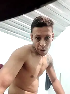 Snapshot of Dani156y chatting on October 2, 2025, 10:33 am Dani156y online show from October 2, 2025, 10:33 am