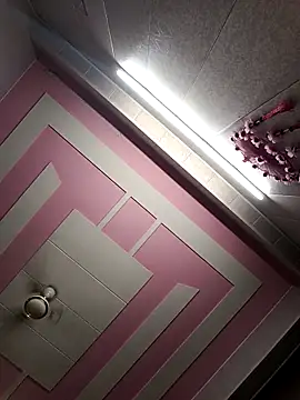 Tanya-905 online show from March 28, 2026, 9:53 am