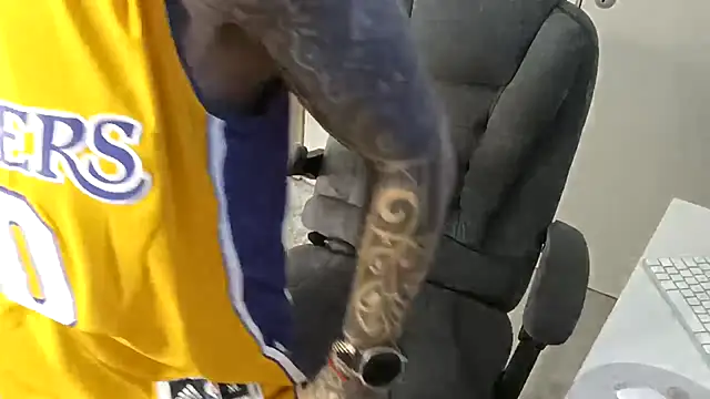 Jockstrap3x online show from October 9, 2025, 11:52 am