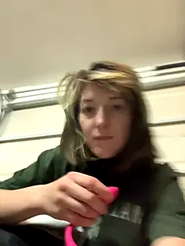 Snapshot of silentasachurchmouse chatting on November 29, 2025, 12:35 am silentasachurchmouse online show from November 29, 2025, 12:35 am