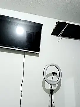 Snapshot of AdiniTA__Hot chatting on October 2, 2025, 2:40 am AdiniTA Hot online show from October 2, 2025, 2:40 am