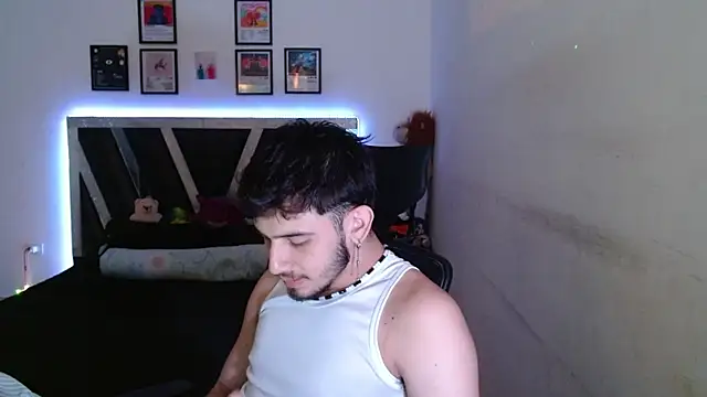 Snapshot of Sebasxxl12 chatting on December 21, 2025, 5:03 am Sebasxxl12 online show from December 21, 2025, 5:03 am