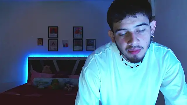 Sebasxxl12 online show from March 27, 2026, 1:44 am