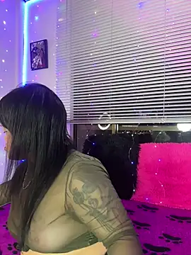 Sussyroxxx online show from May 6, 2026, 4:41 am