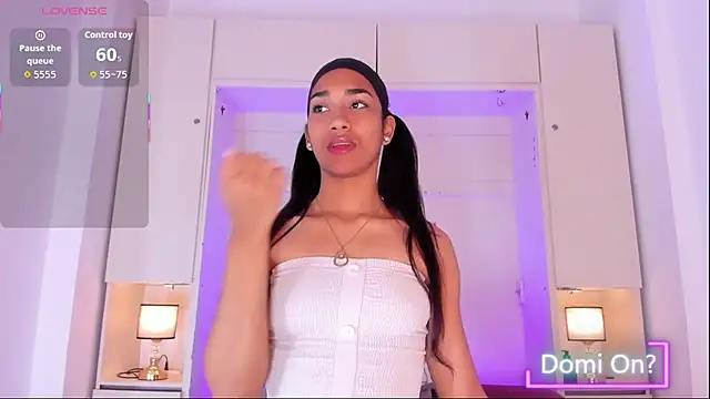 Snapshot of AnahiCollins chatting on October 9, 2025, 11:41 am AnahiCollins online show from October 9, 2025, 11:41 am