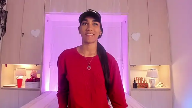 Snapshot of AnahiCollins chatting on October 17, 2025, 11:57 am AnahiCollins online show from October 17, 2025, 11:57 am