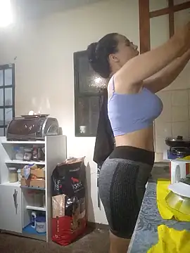 Snapshot of Arisbet333 chatting on November 3, 2025, 11:59 pm Arisbet333 online show from November 3, 2025, 11:59 pm