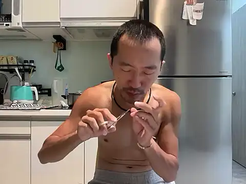 Snapshot of mrcaiziv chatting on October 21, 2025, 11:55 am mrcaiziv online show from October 21, 2025, 11:55 am