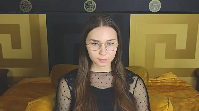 OliviaLay online show from January 16, 2026, 10:19 am