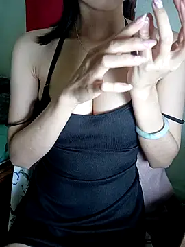 BiCute688 online show from February 15, 2026, 3:42 pm