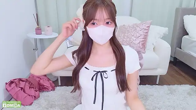 Snapshot of Seira__nn chatting on May 22, 2026, 1:28 pm Seira nn online show from May 22, 2026, 1:28 pm
