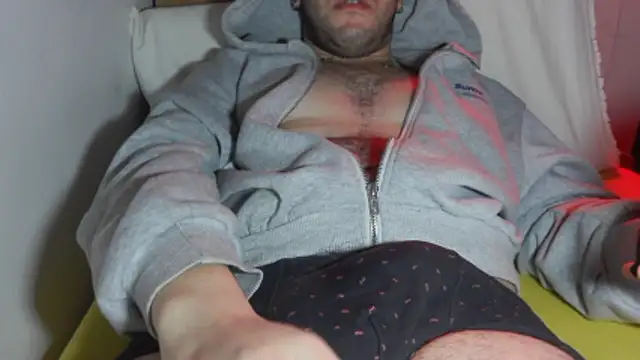 Snapshot of cazzo18cm3 chatting on January 13, 2026, 8:36 pm cazzo18cm3 online show from January 13, 2026, 8:36 pm