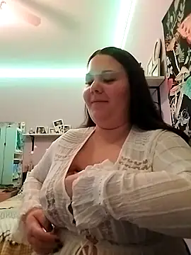 Snapshot of Flora66666 chatting on October 22, 2025, 10:20 pm Flora66666 online show from October 22, 2025, 10:20 pm